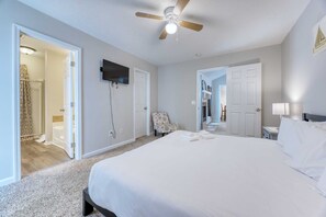 3 chambres, fer et planche à repasser, lit parapluie, Wi-Fi