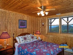3 bedrooms, bed sheets