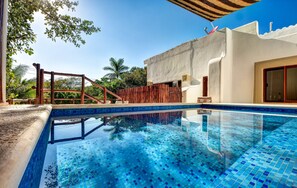 Outdoor pool - Private pool? We have it! Caribbean Sea very close? We have it too! Try us! (Playacar)