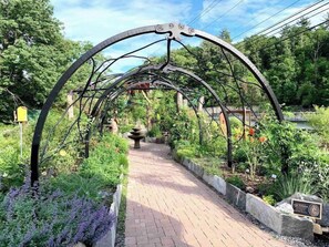 Imagen sin descripción, 3 de 46, botón