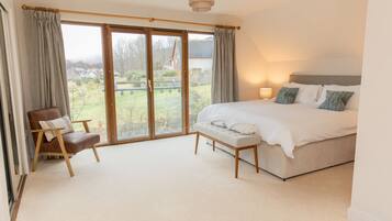 House, 5 Bedrooms | WiFi