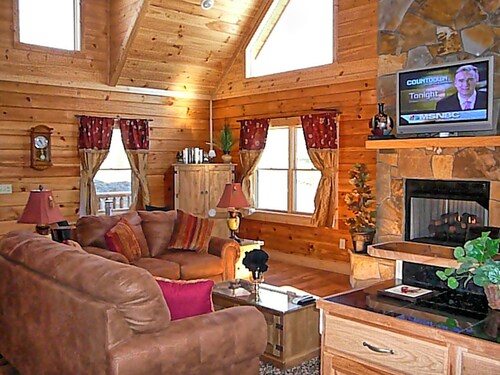 Hot Tub - pool table - Gas Firepit