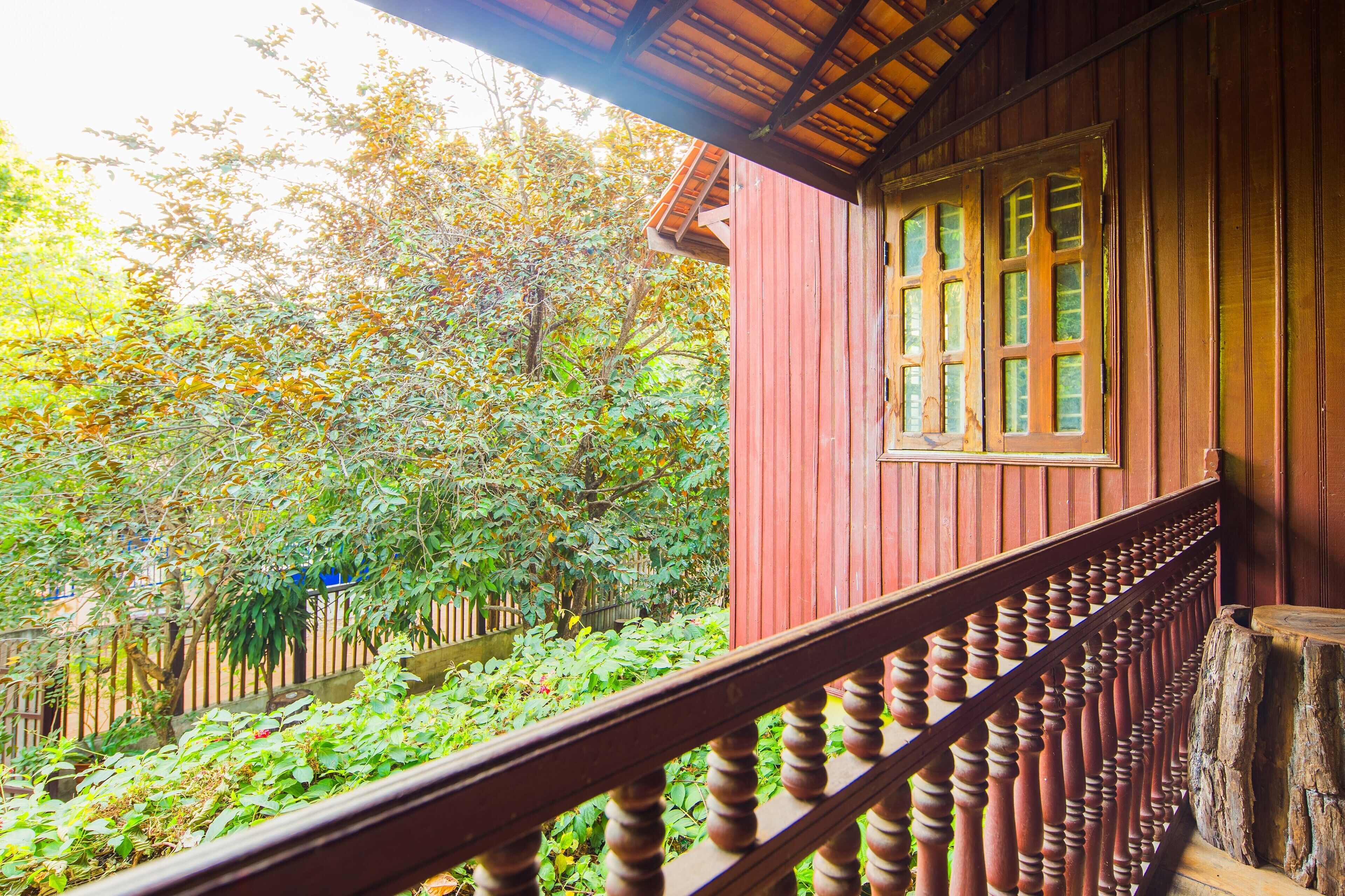 Deluxe Double Room, 1 Bedroom, Garden View | Balcony