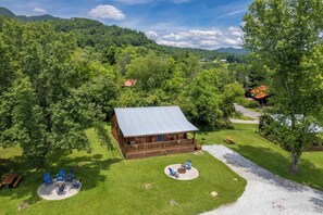 Exterior - Customer Appreciation Year!! See Discount information in Ad (Bryson City)