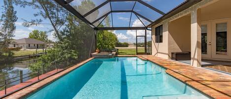 Outdoor pool, a heated pool
