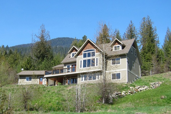 Eagleview Retreat Guest House, south faceing