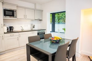 Fridge, microwave, oven, stovetop - New Modern Build on Muckross Road, Killarney, Kerry (Killarney)