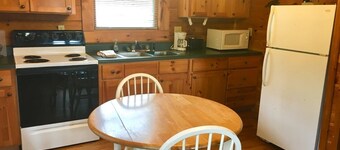 MOUNTAIN JOY COTTAGES # 12 - Fjærede Venner