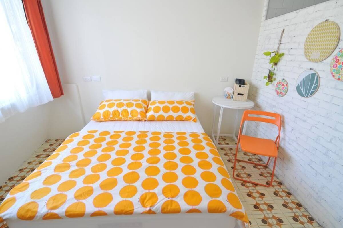 Minibar, blackout curtains, free WiFi, bed sheets