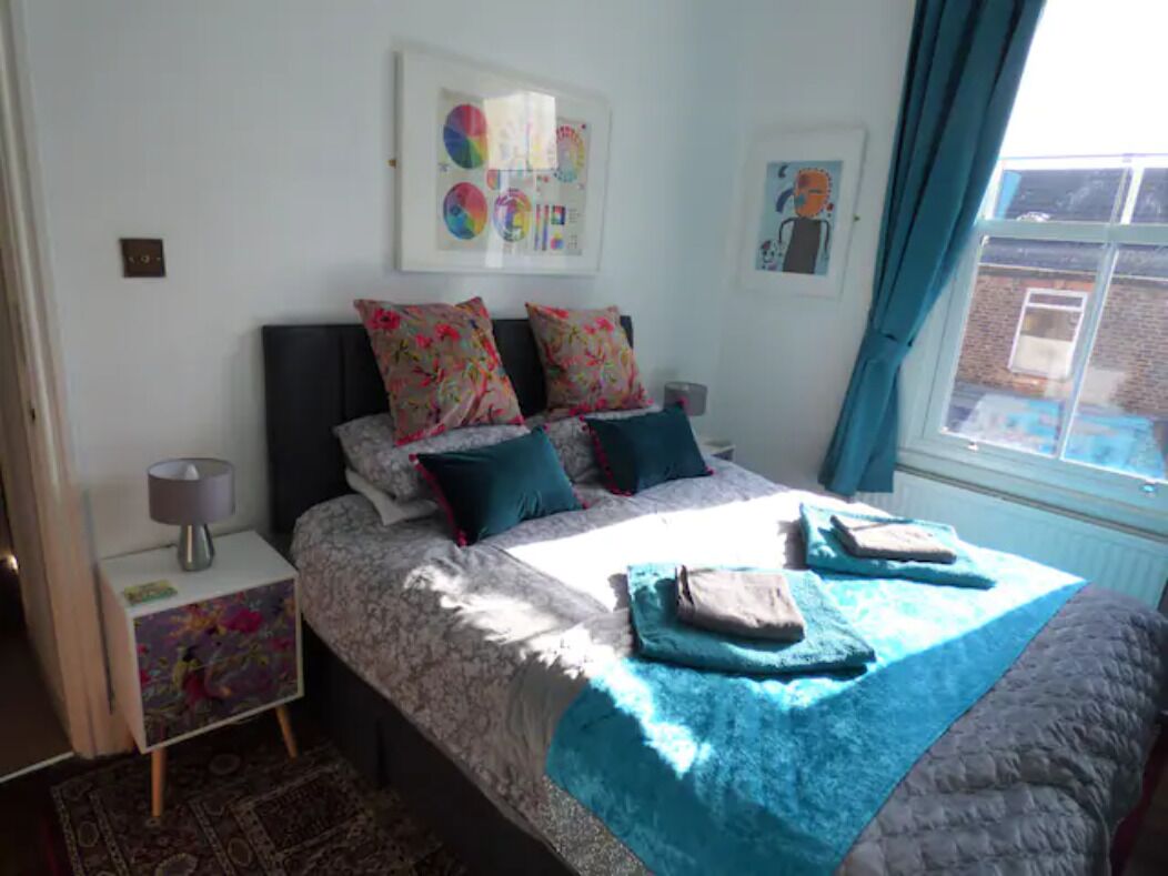 3 bedrooms, iron/ironing board, travel cot, free WiFi