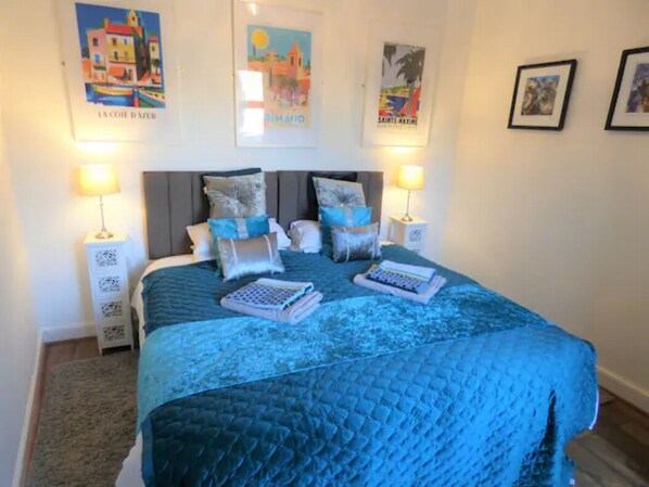 3 bedrooms, iron/ironing board, travel crib, free WiFi