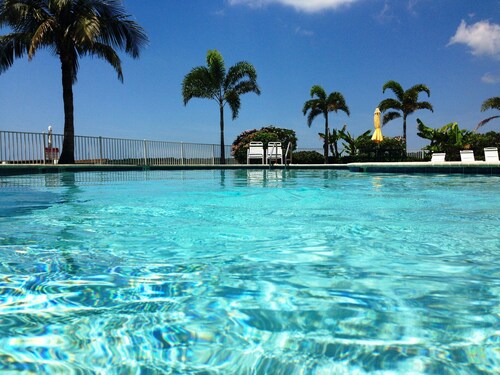 See dolphins from the balcony! Hot tub and pool. Renovated & fully equipped.#410
