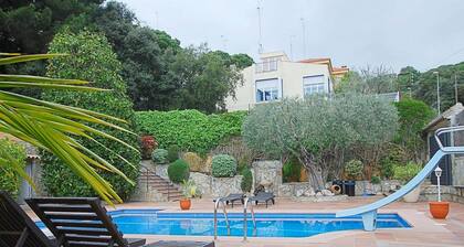 Villa Magnolia - Large house with pool