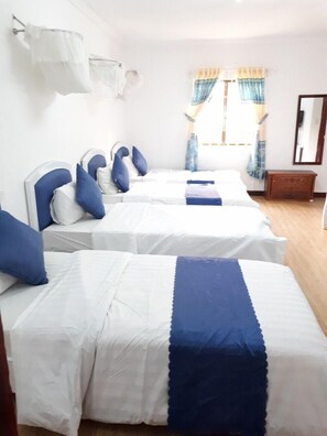 Deluxe Double Twin 8D | Free WiFi - Duong Sat Hotel (Da Lat)