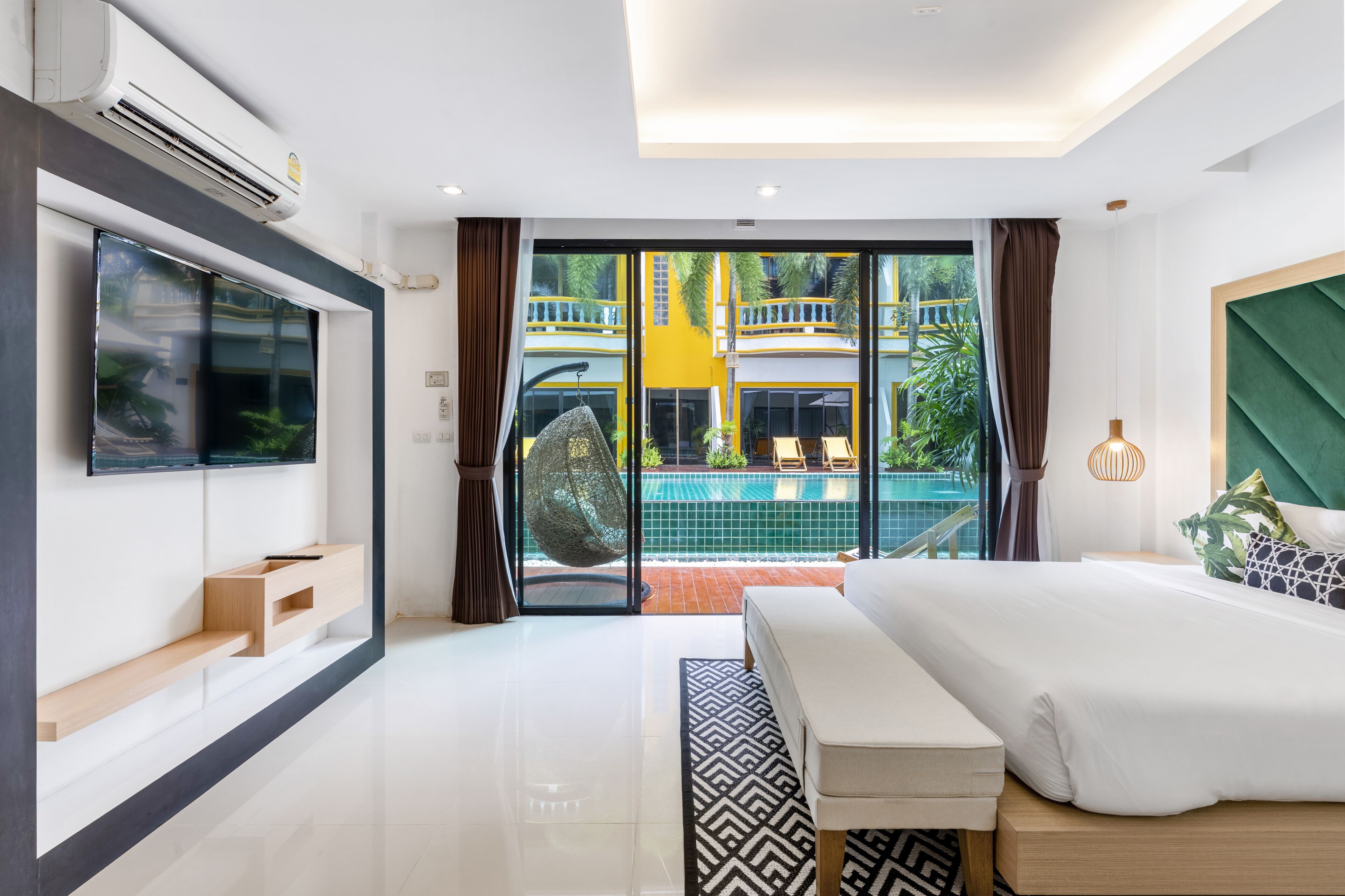 junior room, 1 king bed, pool access | 1 bedroom, in-room safe, desk, laptop workspace