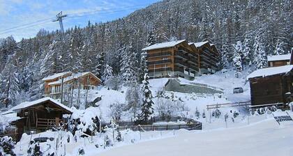 Gentiana (Utoring) by Interhome