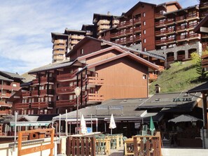 Exterior - Charming Studio on Slopes, Pets Welcome, Near Shops (Méribel)