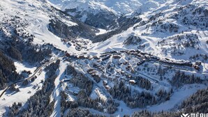 Aerial view - Charming Studio on Slopes, Pets Welcome, Near Shops (Méribel)