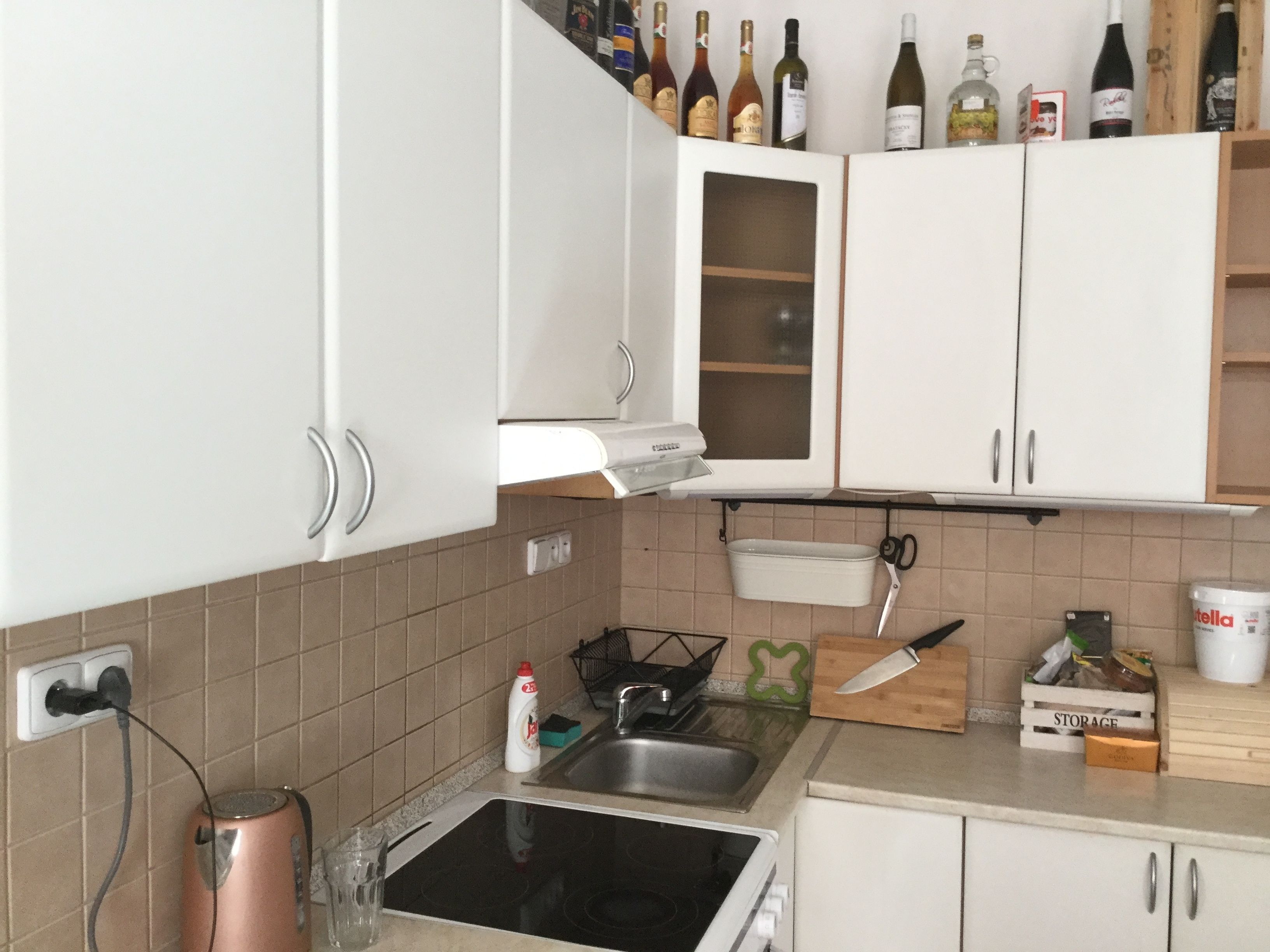 Apartamento, 2 quartos | Cozinha privada | Geladeira grande, micro-ondas, fogão, cooktop