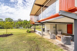 Terrace/patio - 4 bed 3 bath Waterfront Home by Ralph Twitchell (Sarasota)