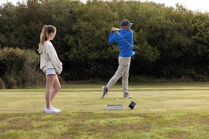 Golf - Sandy Feet and Doggy Treats - Oyhut Bay Seaside Village (Ocean Shores)