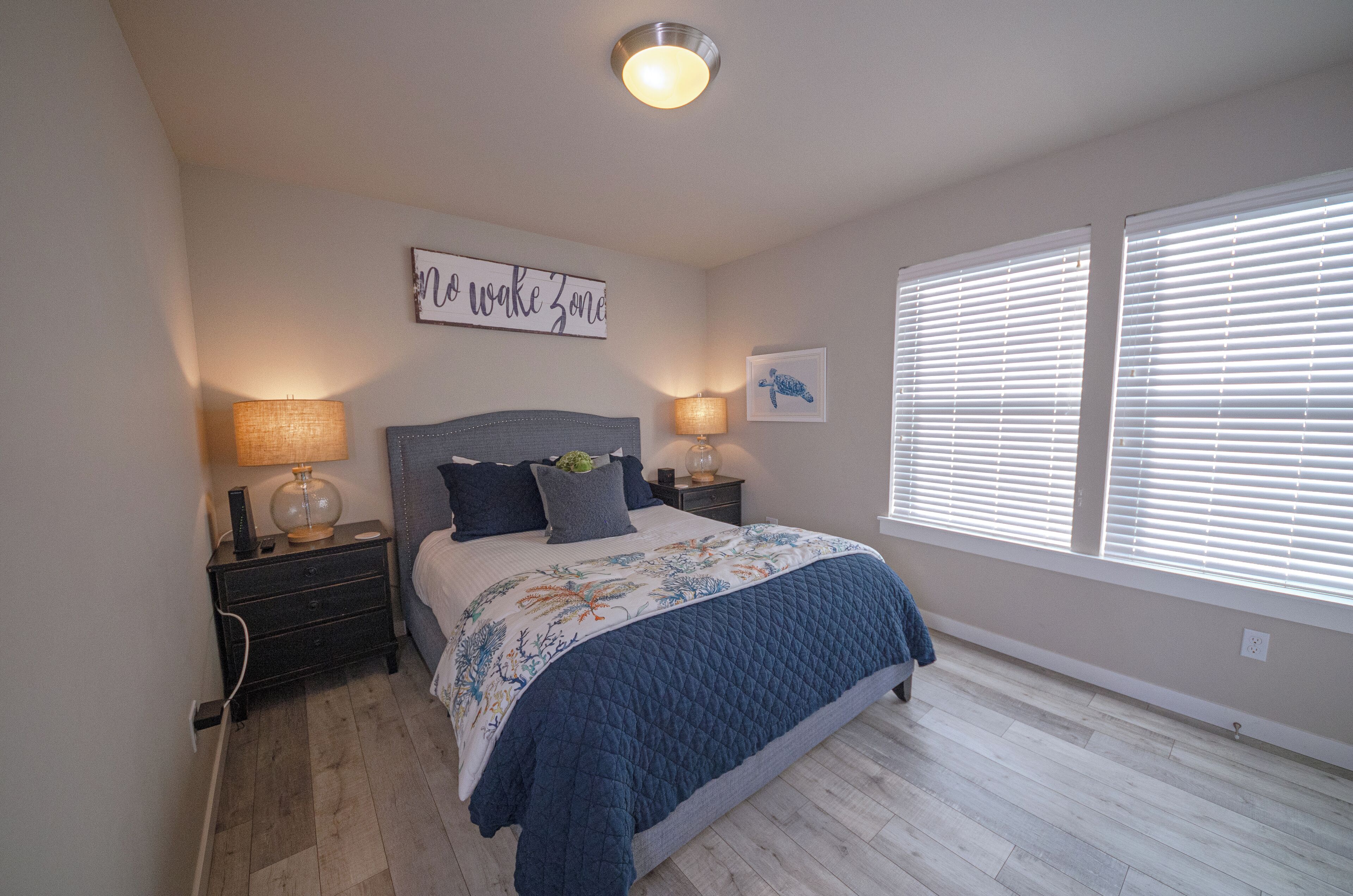 2 bedrooms, iron/ironing board, Internet, bed sheets