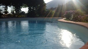 Piscina a l'aire lliure