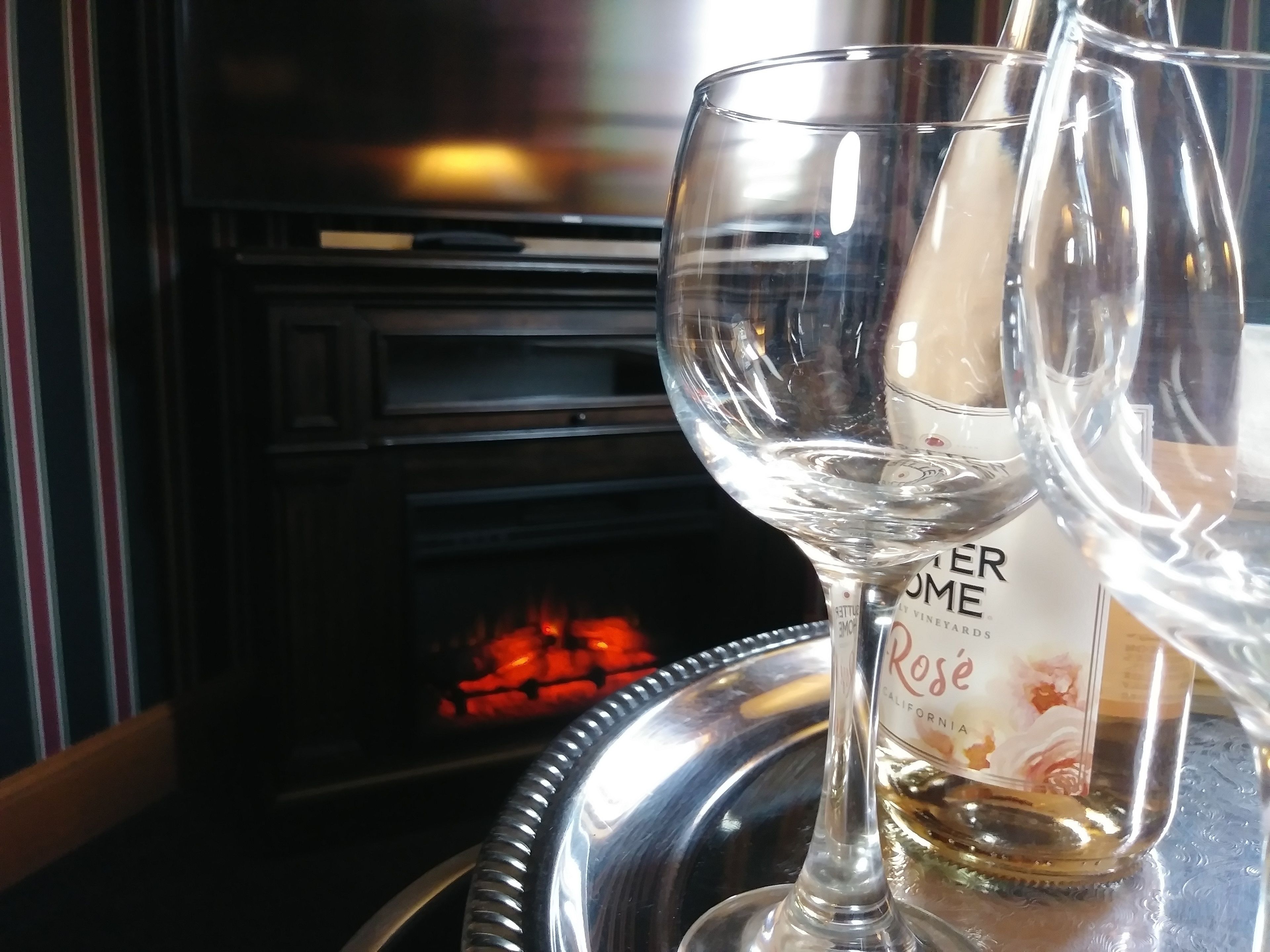 gus's room (207) | individually decorated, individually furnished, iron/ironing board