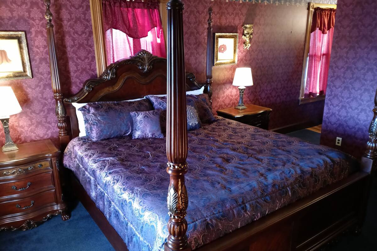 Colleen's Retreat (301)