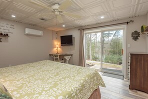4 bedrooms, free WiFi, bed sheets