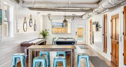 2 Rooftop decks, pool/elevator. Downtown IOP, 1 blk from beach