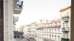 Suite (Garbary 27/16) | Balcony - Very Berry Apartments Garbary 27 - Old Town (Poznan)