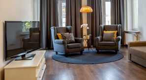 Suite (Garbary 27/16) | Iron/ironing board, cots/infant beds, free WiFi, bed sheets