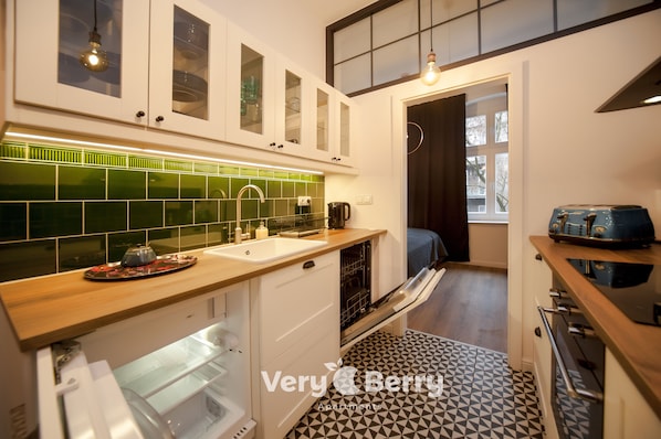 Apartment (Zupanskiego 3/08) | Private kitchen