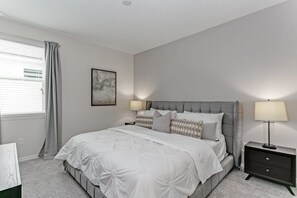 6 dormitorios, tabla de planchar con plancha, wifi y ropa de cama