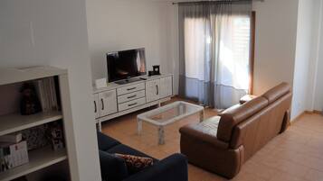 Living area | TV