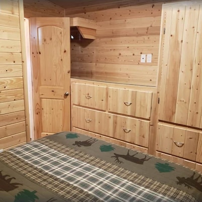 Christopher Creek Cabins - Cabin 3