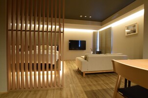 Televisión de pantalla plana