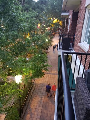 Enceinte de lâhĂ©bergement