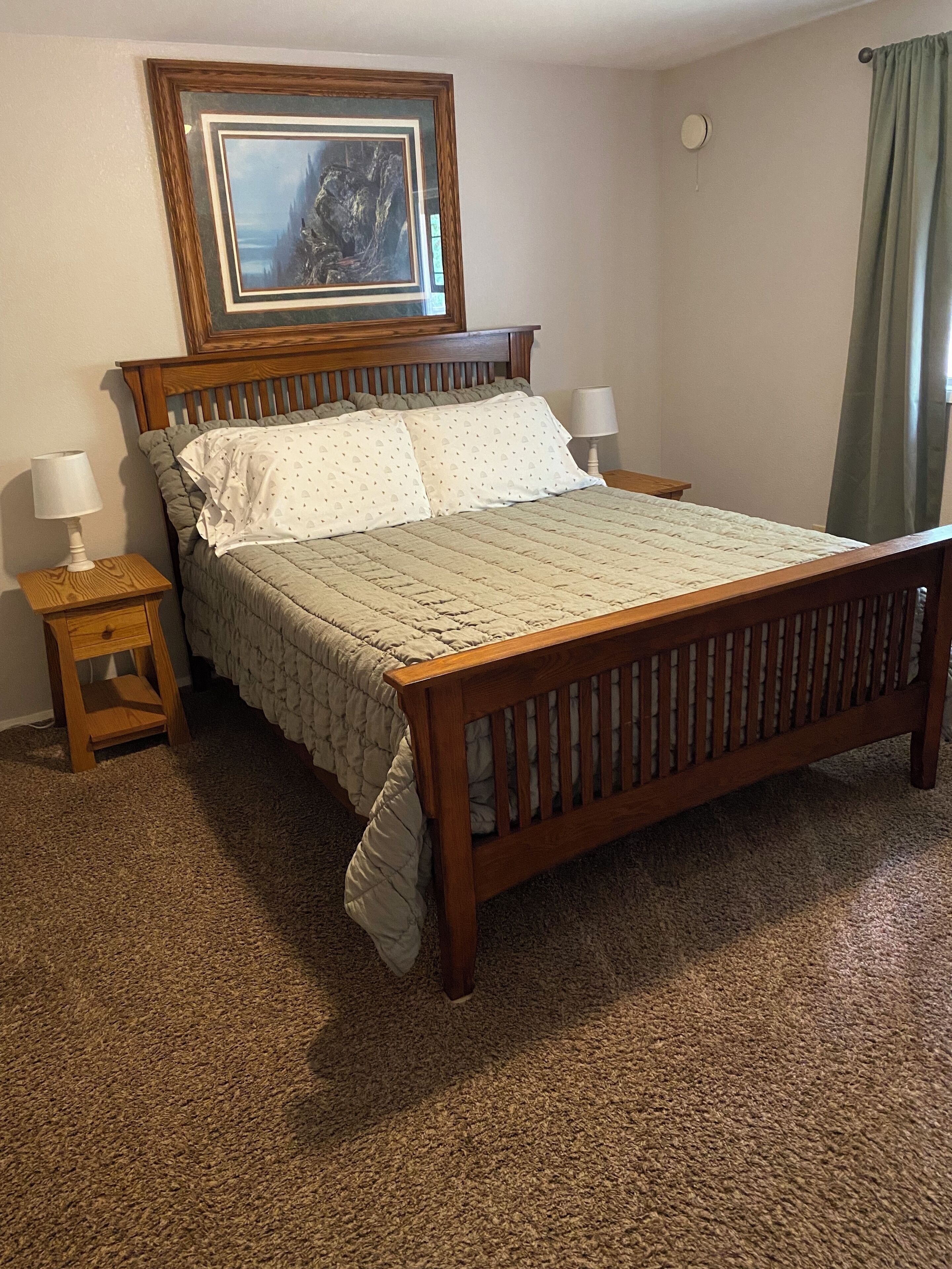 3 chambres, fer et planche à repasser, Wi-Fi, draps fournis