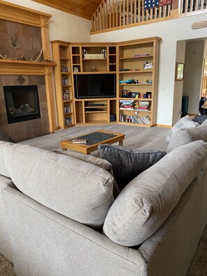Smart TV, fireplace, video games, DVD player
