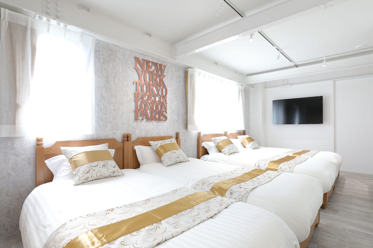 Family Suite (201)
