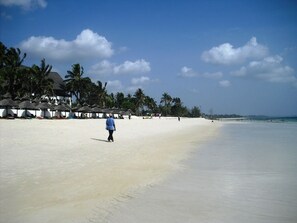 Sun-loungers, beach towels