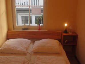 2 bedrooms, WiFi