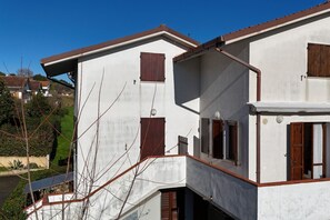 Esterni