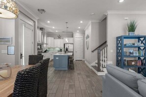 Interior - "Sea Haven At Prominence" - 3 BR/ 2.5BA - Sleeps 6 (Santa Rosa Beach)