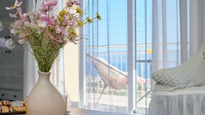 Deluxe Apartment, 1 Bedroom, Balcony, Sea View | Living room - Seaview Apartment Kia by Litto (Podstrana)