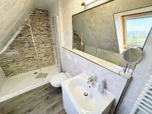 Unclassified image, 4 of 33, button