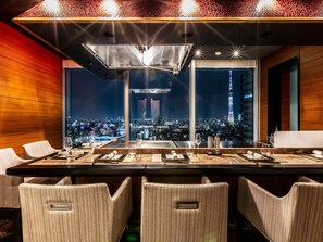 Breakfast, dinner and brunch served - APA Hotel & Resort Ryogoku Ekimae Tower (Tokyo)