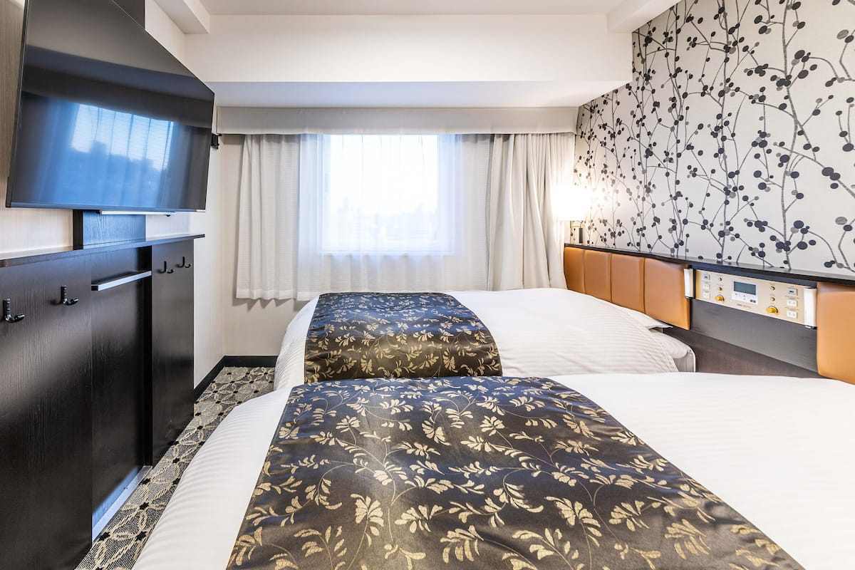 1 bedroom, desk, laptop workspace, free WiFi
